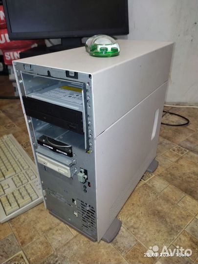 Ретро компьютеры Compaq Presario 9546 Pentium100