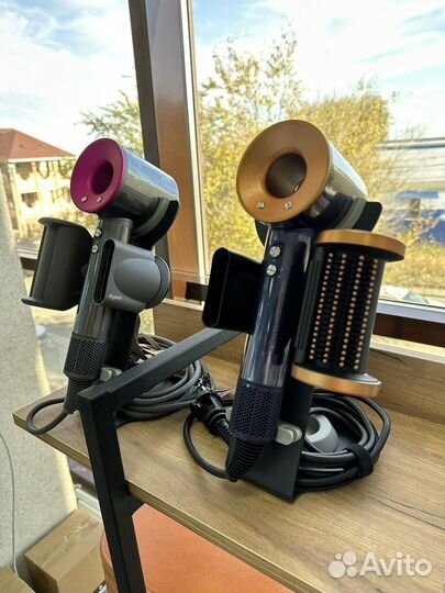 Фен Dyson supersonic