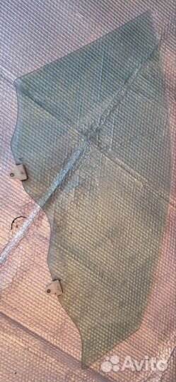 Стекло боковое Nissan teana j31