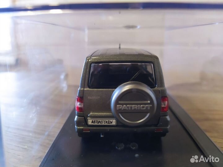 Модель авто 1:43