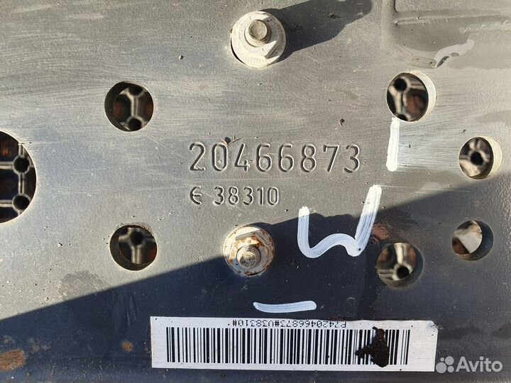 Траверса рамы поперечная