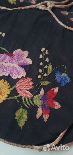 Старинная газетница