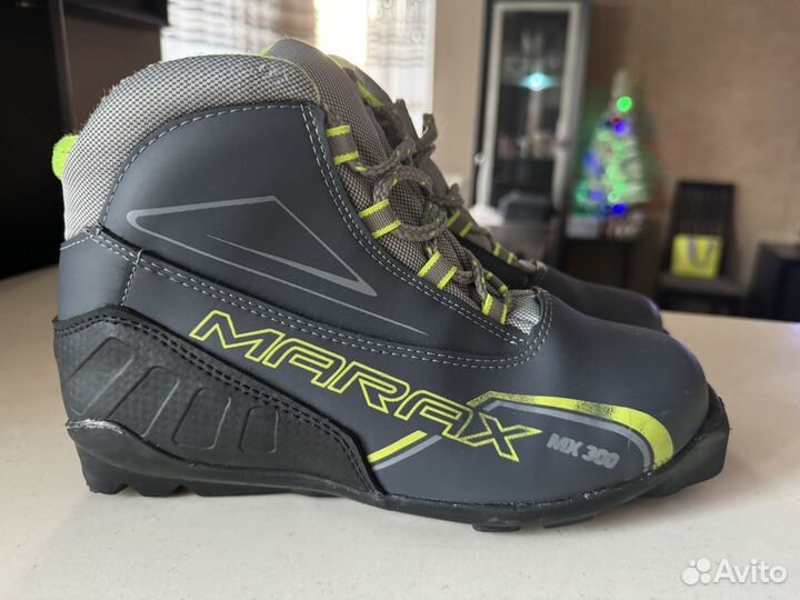 Лыжные ботинки marax