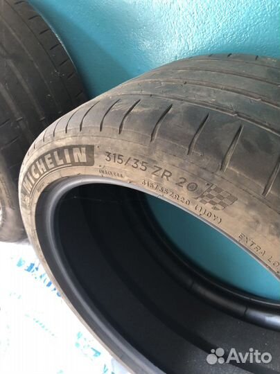 Michelin Pilot Sport 4 315/35 R20