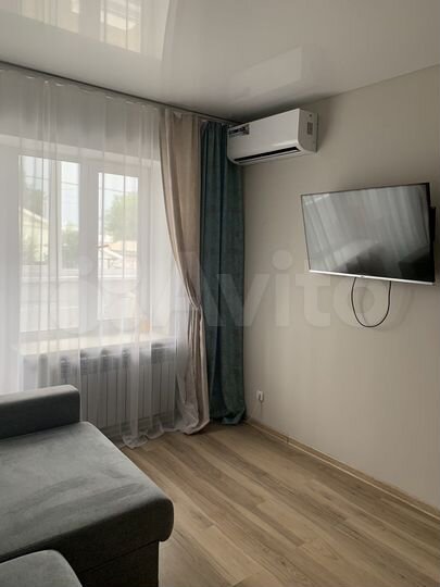 2-к. квартира, 53 м², 1/3 эт.