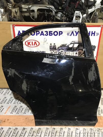 Honda Civic задняя правая дверь