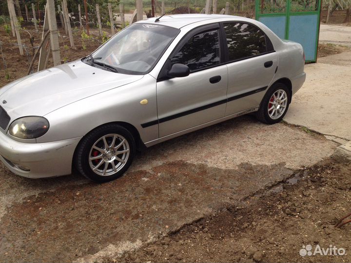 Daewoo Lanos 1.5 МТ, 2005, 300 000 км