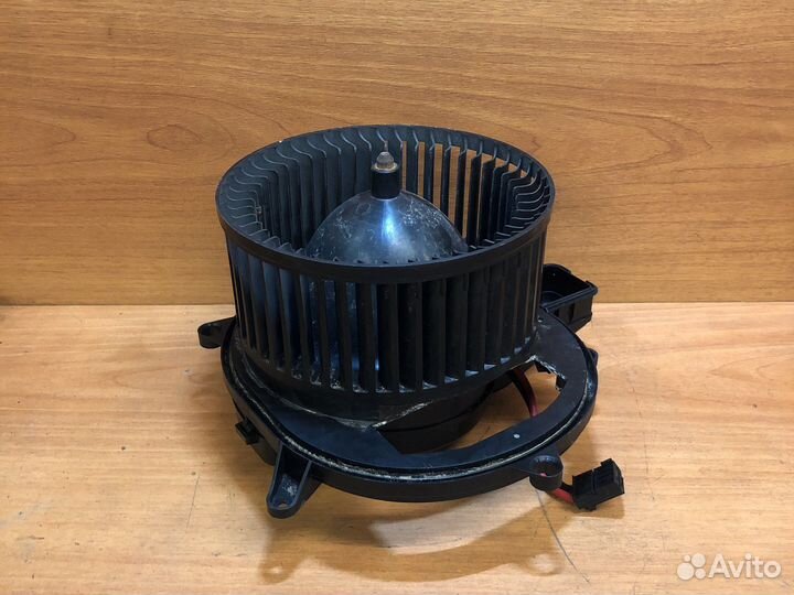 Мотор печки мерседес 166 w166 gl166