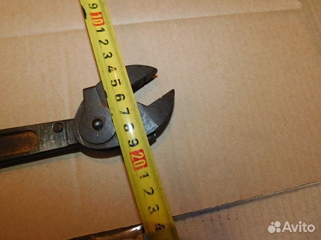 Антикварный, разводной ключ 