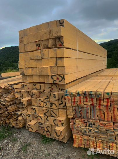 Доска обрезная 150х150х6000. Пиломатериалы