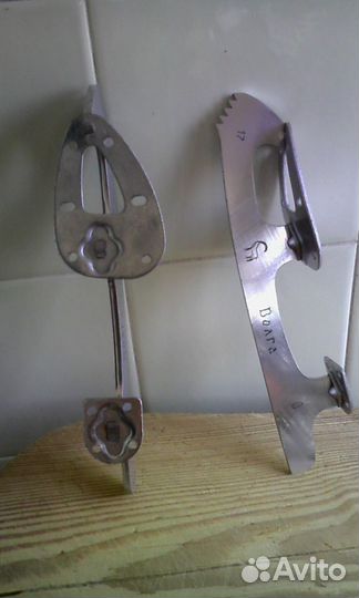 Коньки ледовые