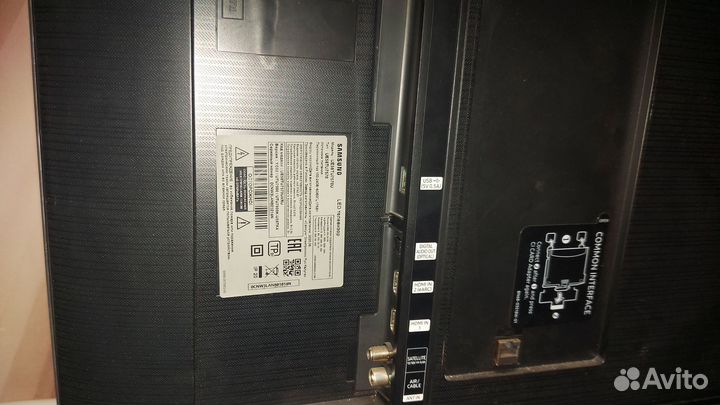 Телевизор SMART tv на запчасти