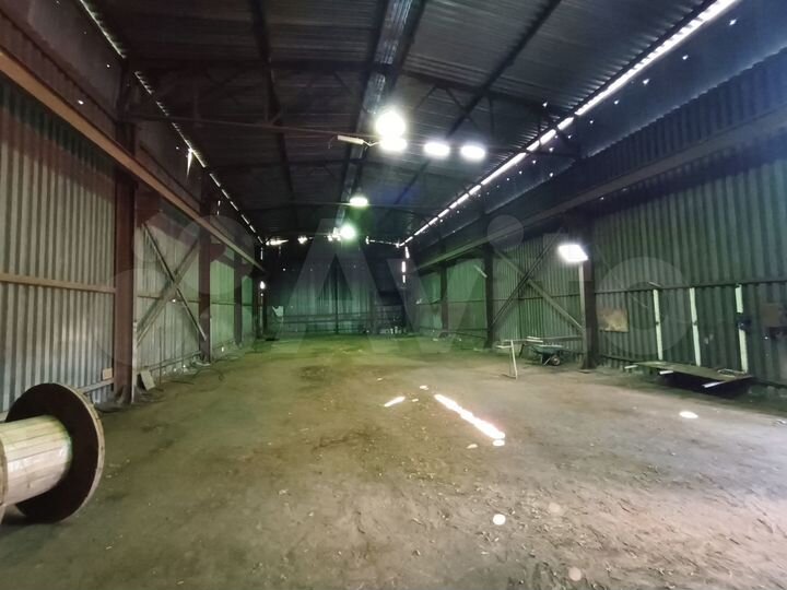 Ангар с кран-балкой 2т, 418 м²