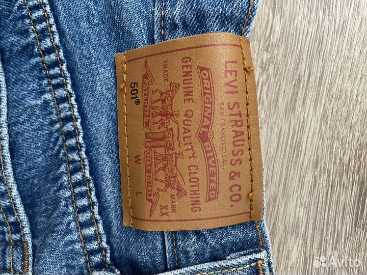 Шорты женские levis