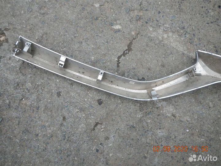 Молдинг решетки радиатора Mazda CX-5 2017