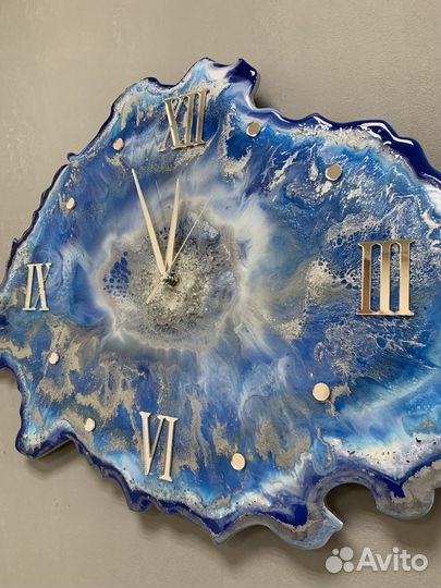 Часы настенные