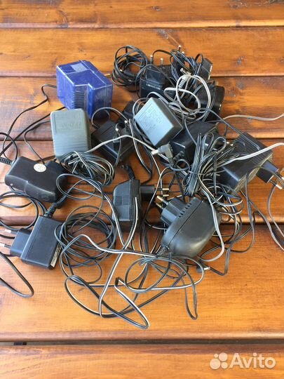 Зарядное устройство