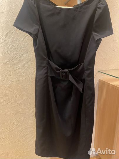 Платье Moschino