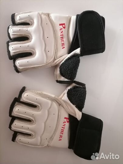 Перчатки для каратэ детские