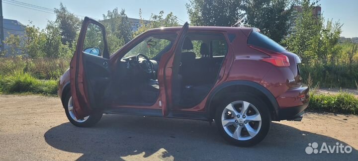 Nissan Juke 1.6 CVT, 2011, 93 250 км