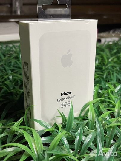 Magsafe battery pack