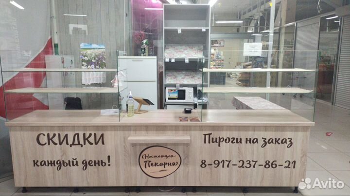 Витрина для пекарни