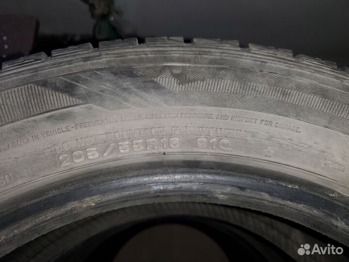 Dunlop Direzza Z2 205/55 R16 и 205/55 R16