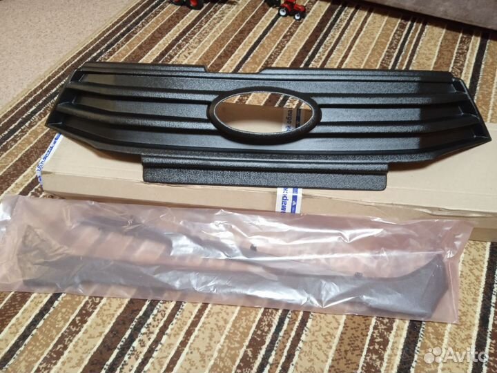 Решетка радиатора на LADA Vesta SW Cross