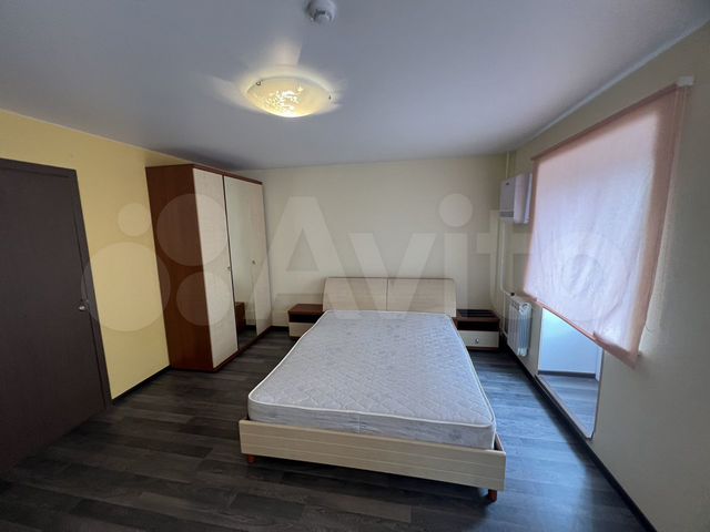 1-к. апартаменты, 50 м², 1/5 эт.