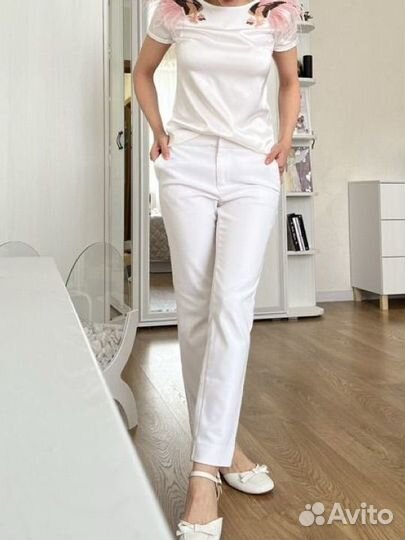 Брюки белые