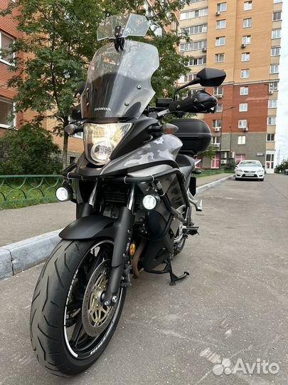 Honda VFR800x Crossrunner