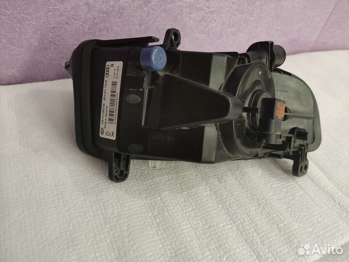 Противотуманная фара Audi A4