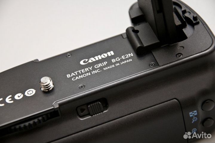 Батарейный блок Canon BG-E2N