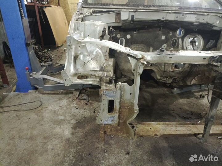 Лонжерон передний правый Toyota Corolla универсал