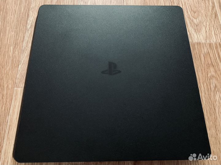 Sony PS4 Slim 1Tb