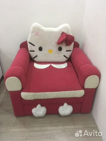 Кровать с hello kitty