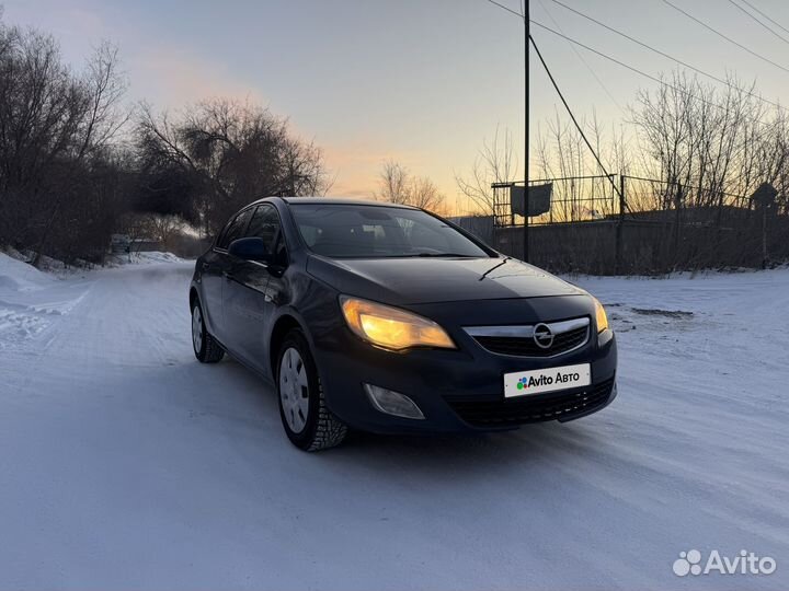 Opel Astra 1.4 AT, 2011, 230 000 км