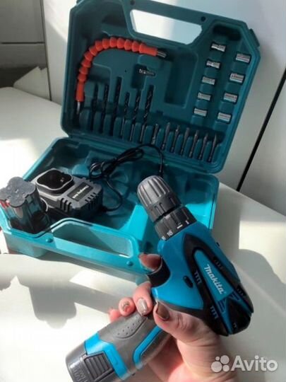 Шуруповерт Makita 18V