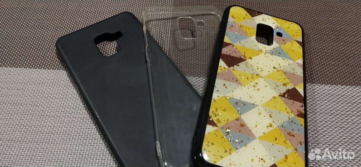 Чехлы Samsung (А7/А8+/А20)