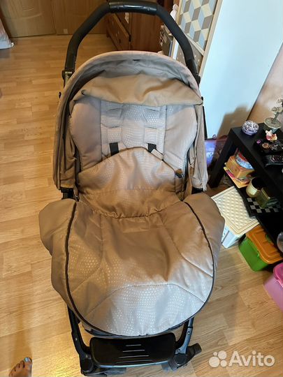 Прогулочная коляска peg perego book