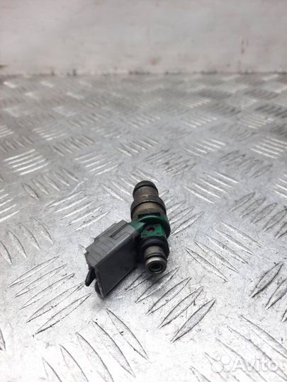 Форсунка Toyota Corolla 1.6 1998