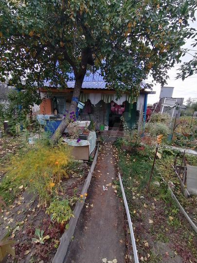 Дача 18 м² на участке 8 сот.