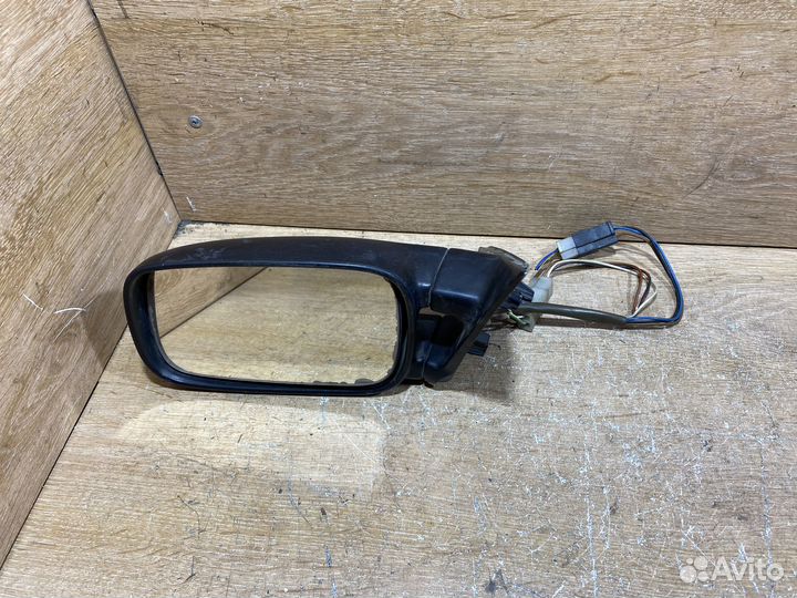 Зеркало левое VW Passat B3 Арт. 7721596
