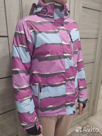 Горнолыжная куртка женская