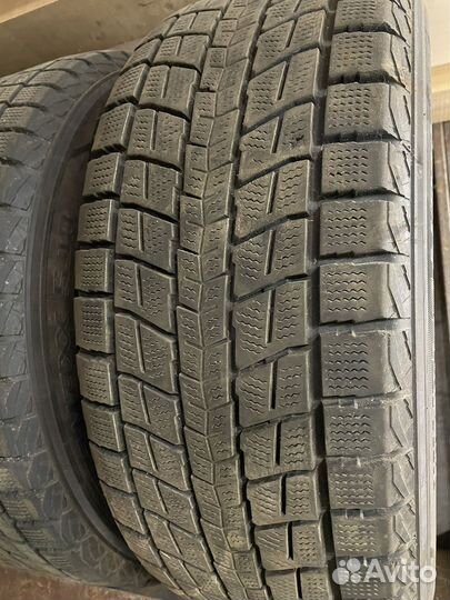 Dunlop Winter Maxx SJ8 235/55 R17