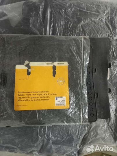 Коврики 2 и 3 ряд Opel Zafira B