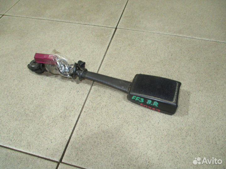 Ответная часть ремня безопасности Ford Focus III