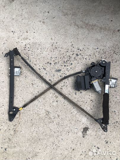 Стеклоподъемник задний левый Volkswagen Sharan 1