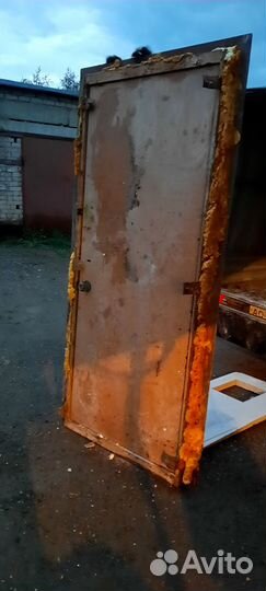 Дверь входная металлическая