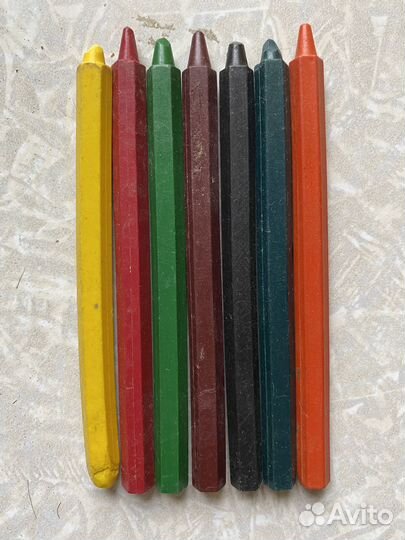Цветные карандаши восковые